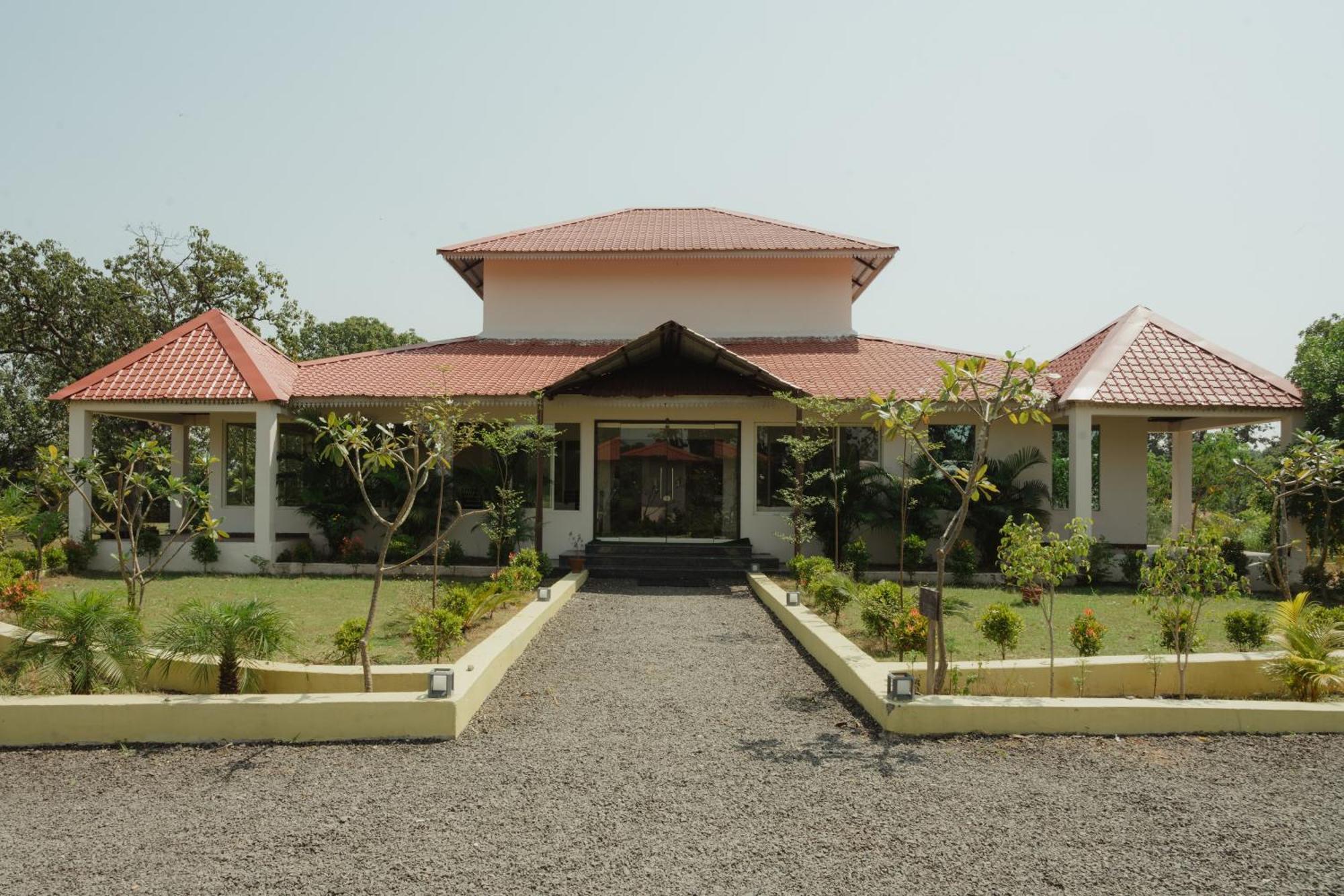 The Infinity Pench Resort Khawāsa Exterior foto